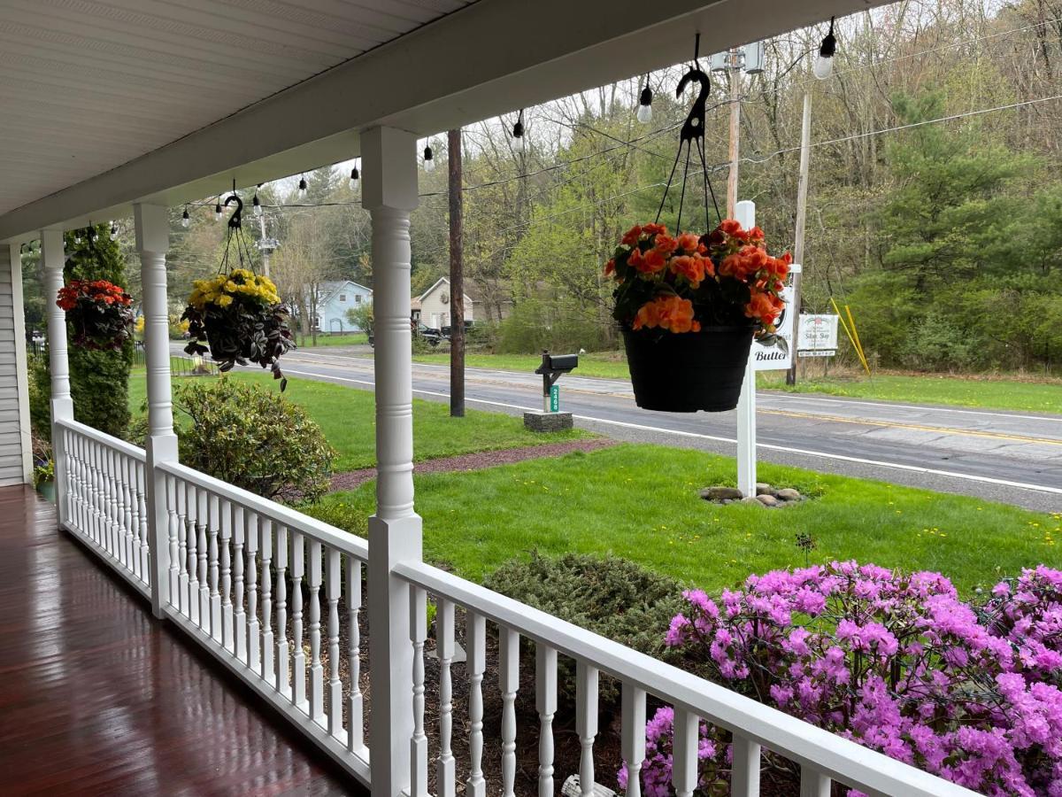 The Frogtown Inn Canadensis Eksteriør bilde