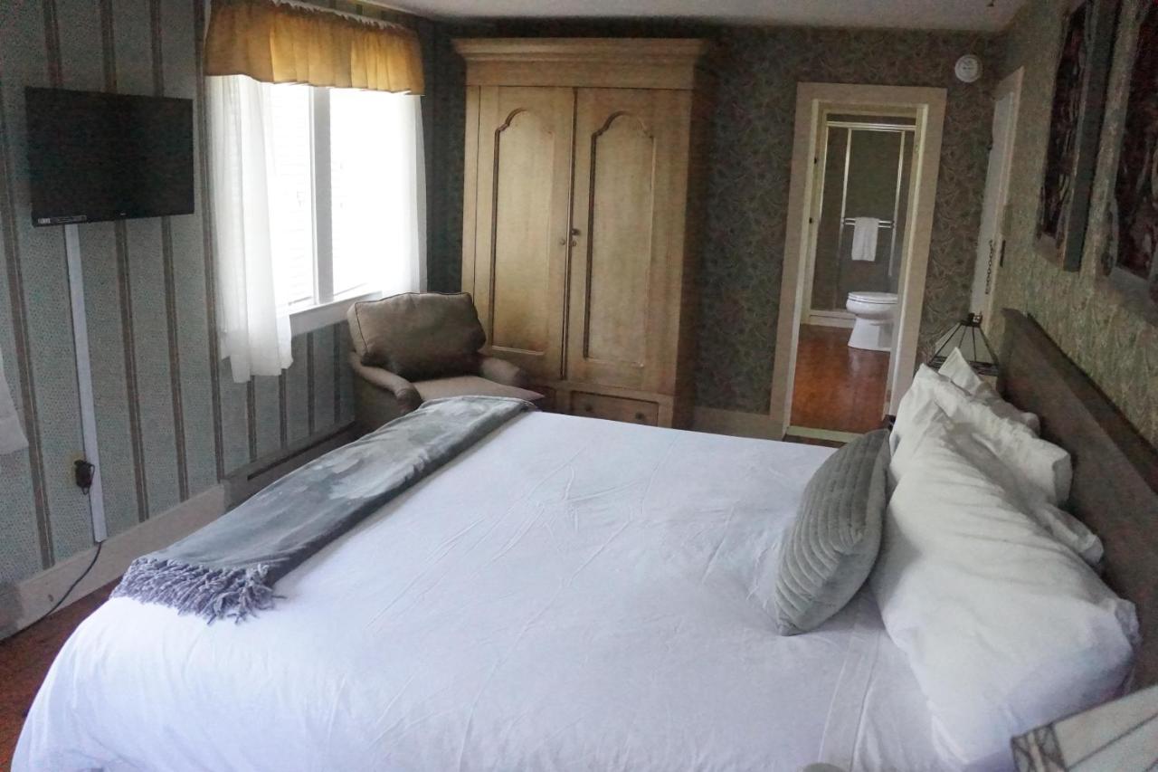 The Frogtown Inn Canadensis Eksteriør bilde