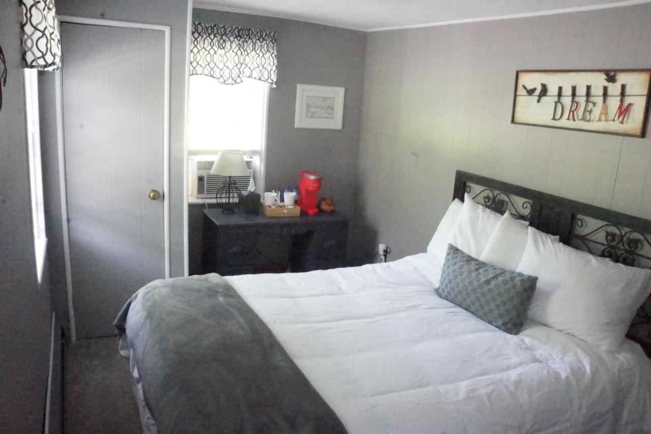 The Frogtown Inn Canadensis Eksteriør bilde