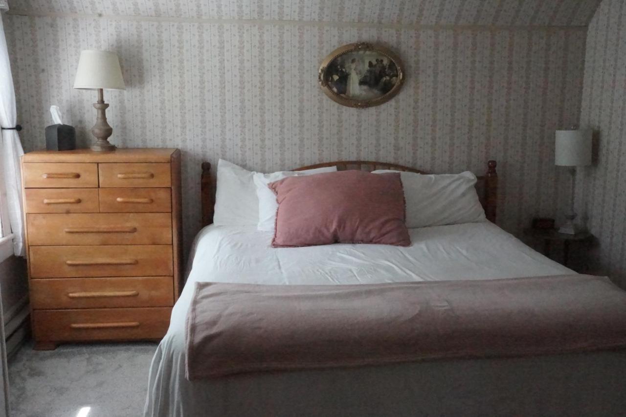 The Frogtown Inn Canadensis Eksteriør bilde